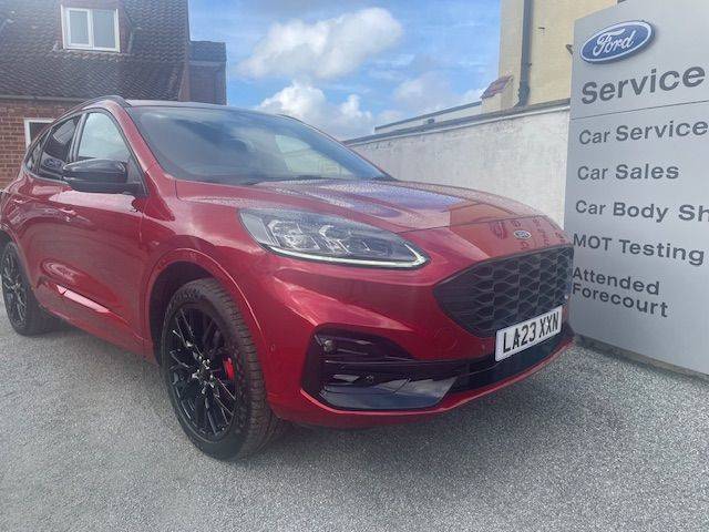 Ford Kuga 2.5 KUGA ST-LINE X Black Edition PHEV CVT SUV Petrol / Electric Hybrid Lucid Red