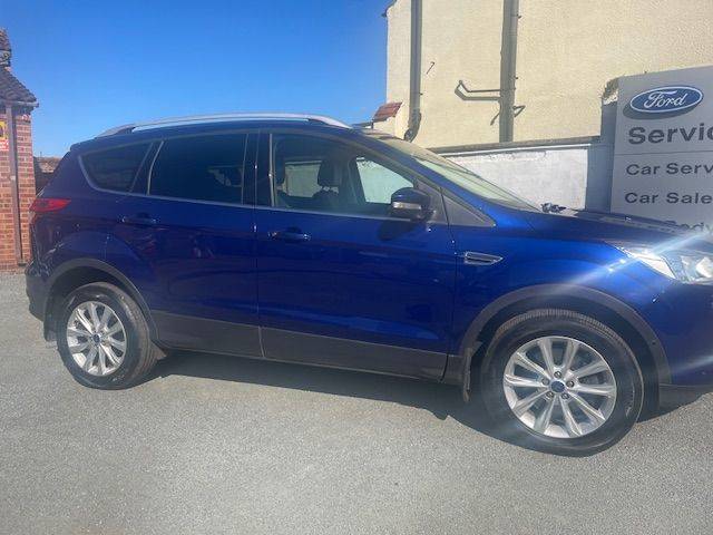 2015 Ford Kuga 2.0 TDCi 180ps Titanium 6-spd powershift AWDhift