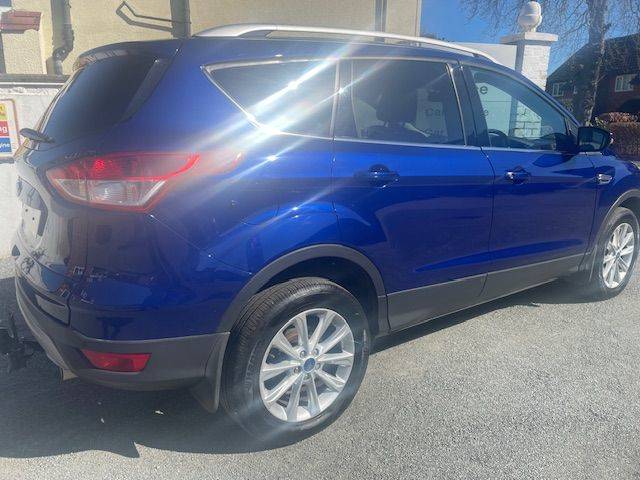 2015 Ford Kuga 2.0 TDCi 180ps Titanium 6-spd powershift AWDhift