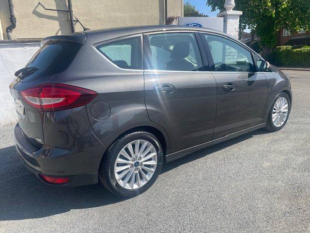 2016 Ford C-MAX 1.0T 125ps EcoBoost  Titanium 6-spd manual5dr