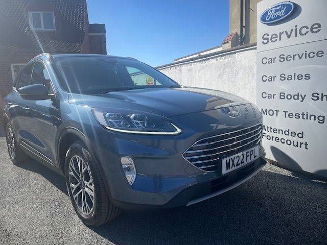 Ford Kuga KUGA TITANIUM Edition 2.0 EcoBlue 190ps 8-spd auto AWD SUV Diesel Chrome Blue Metallic