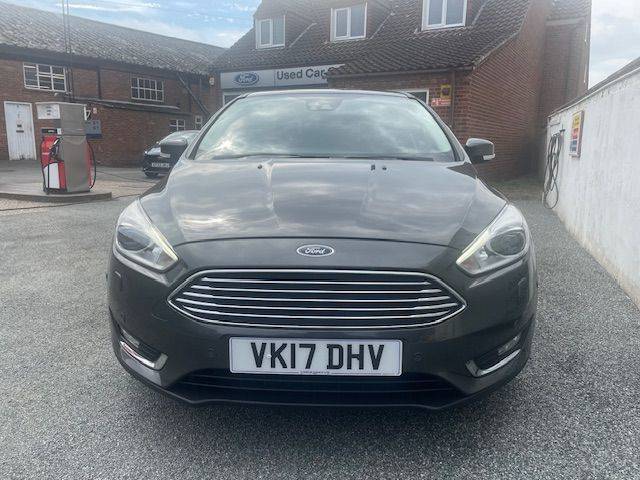 2017 Ford Focus 1.0T 125ps EcoBoost  Titanium X 6-spd  Auto