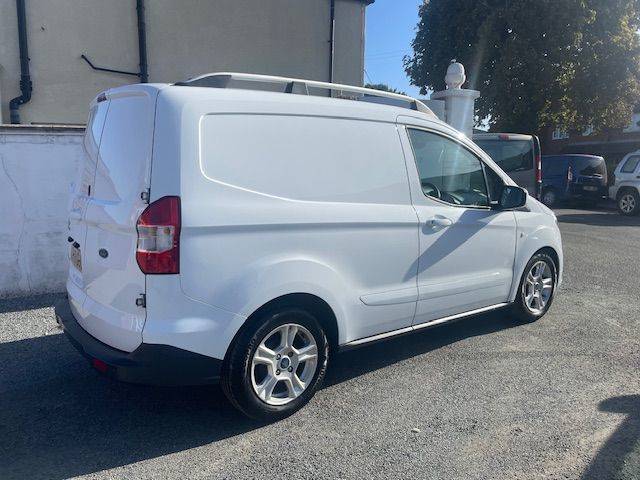 2018 Ford Transit Courier 1.5 TDCi 100ps Limited Van [6 Speed]