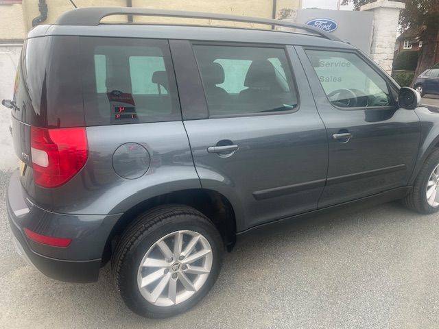 2015 Skoda Yeti Outdoor 1.6 TDI CR SE Business GreenLine II 5dr