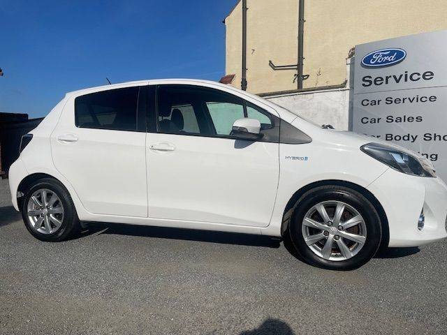 2014 Toyota Yaris 1.5 VVT-i Hybrid Icon+ 5dr CVT