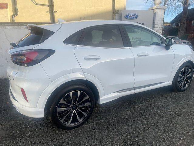 2022 Ford Puma 1.0T 155ps EcoBoost Hybrid ST-Line Vignale 7-spd autoT