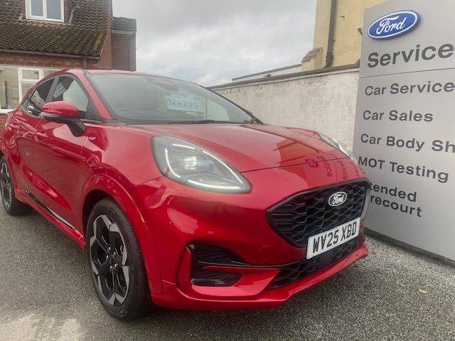 Ford Puma 1.0T 155ps EcoBoost ST-Line X  7-spd DCT Auto Crossover Petrol Fantastic Red