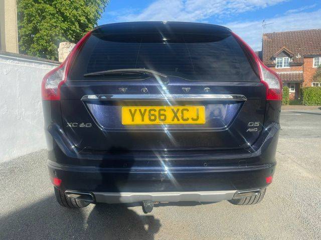 2016 Volvo XC60 2.4 D5 [220] SE Lux Nav 6-spd auto AWD Geartronic