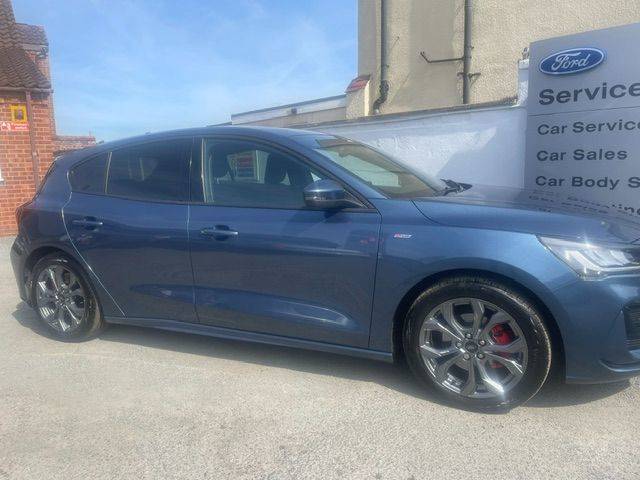 2025 Ford Focus 1.0T 155ps EcoBoost Hybrid mHEV ST-Line 7-spd  Auto