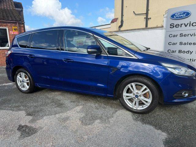 2017 Ford S-MAX 2.0 TDCi 150 Titanium 6-spd Powershift auto 7-seater